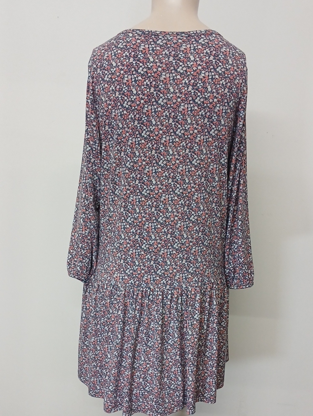 Banana Republic Drop Waist Floral Dress / Size XL - Picture 3 of 7